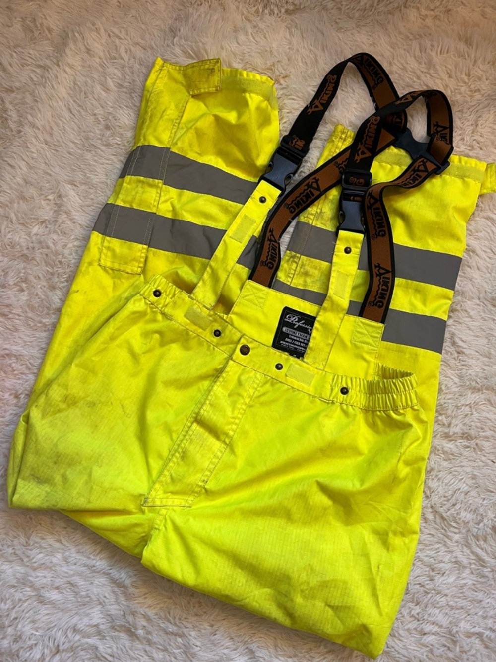 Viking Professional Journeyman 300D Trilobal Ripstop Bib pants